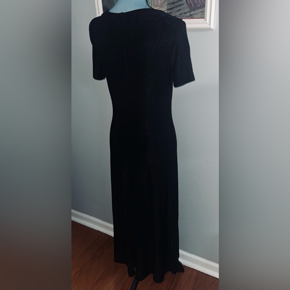 Carole Little Dress Black Rounded Neck Maxi Length SIZE 10 EUC - Picture 4 of 8